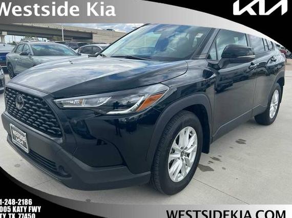 TOYOTA COROLLA CROSS 2023 7MUCAABG2PV049711 image